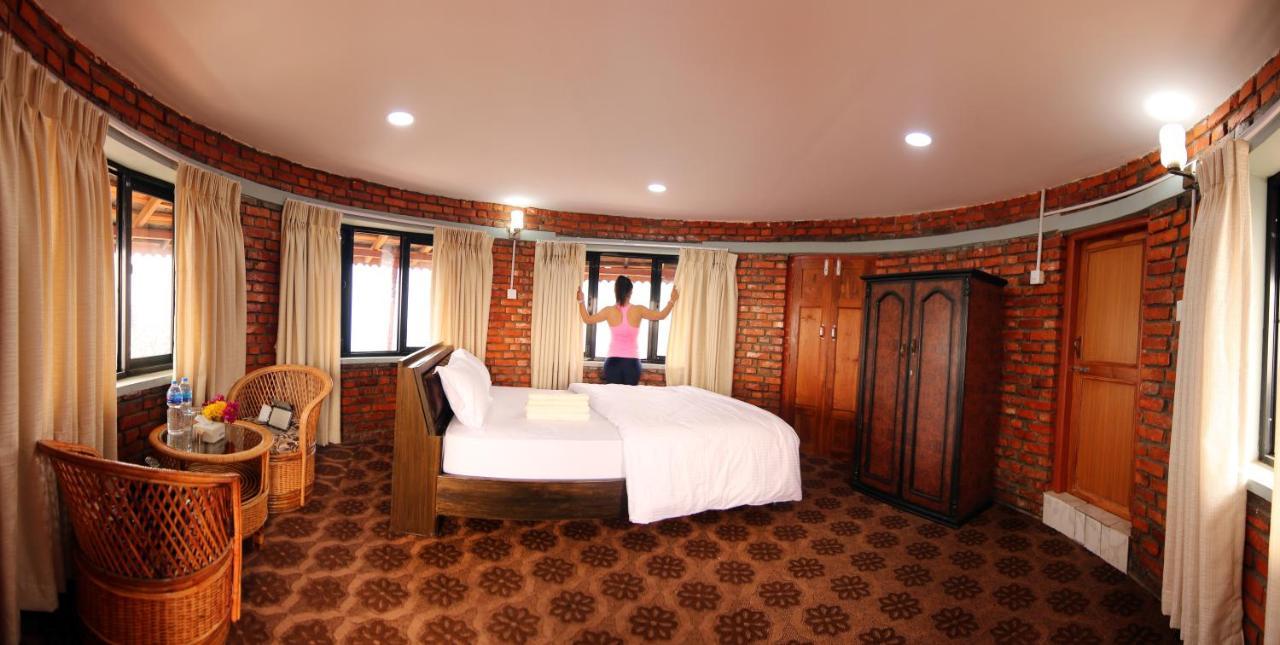Rock Garden Resort โพคารา ภายนอก รูปภาพ