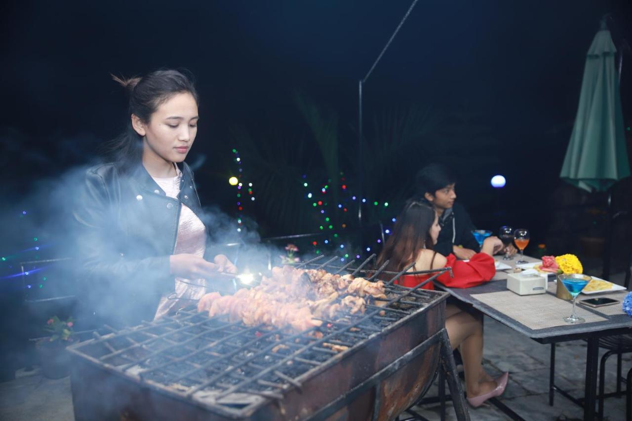 Rock Garden Resort โพคารา ภายนอก รูปภาพ