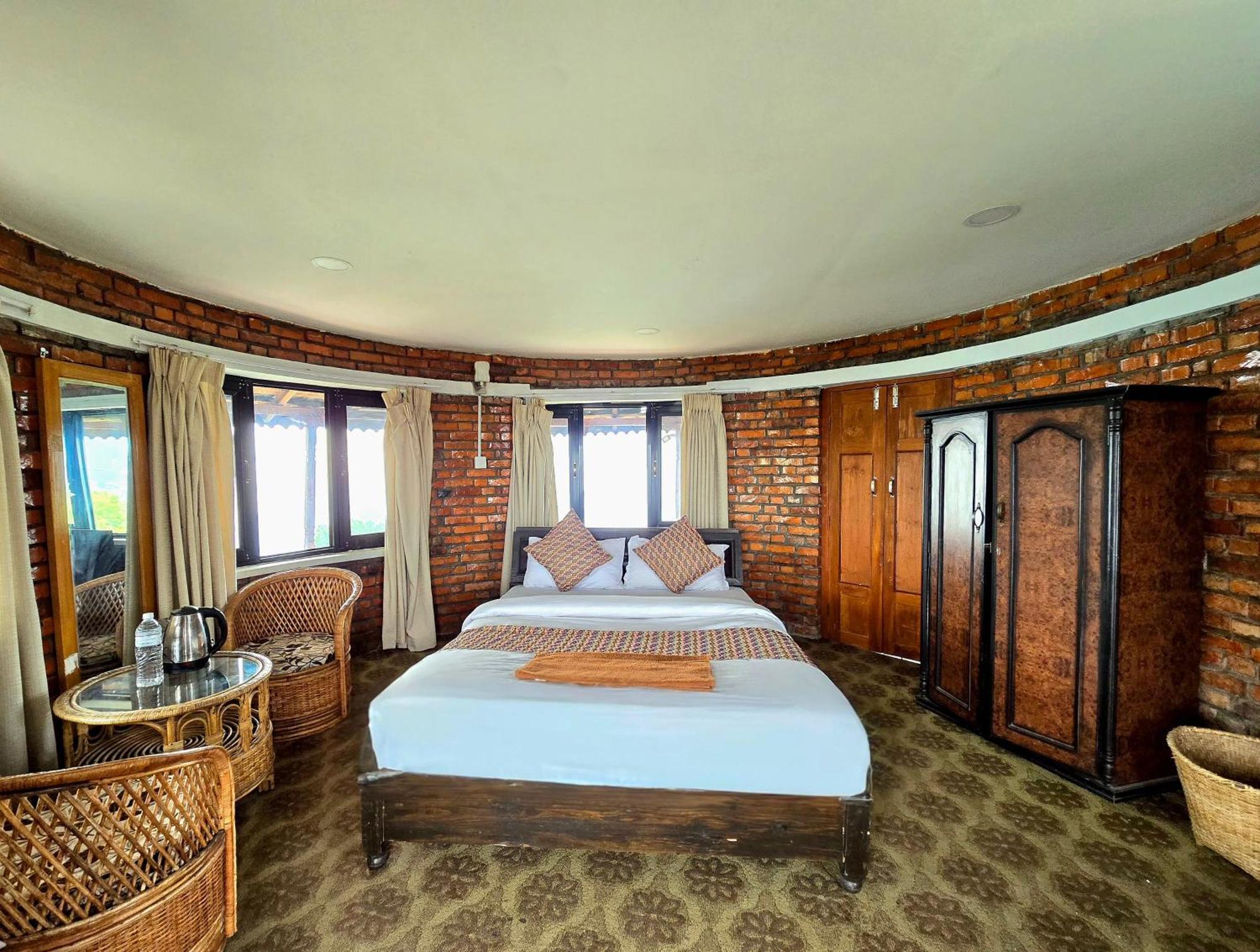 Rock Garden Resort โพคารา ภายนอก รูปภาพ