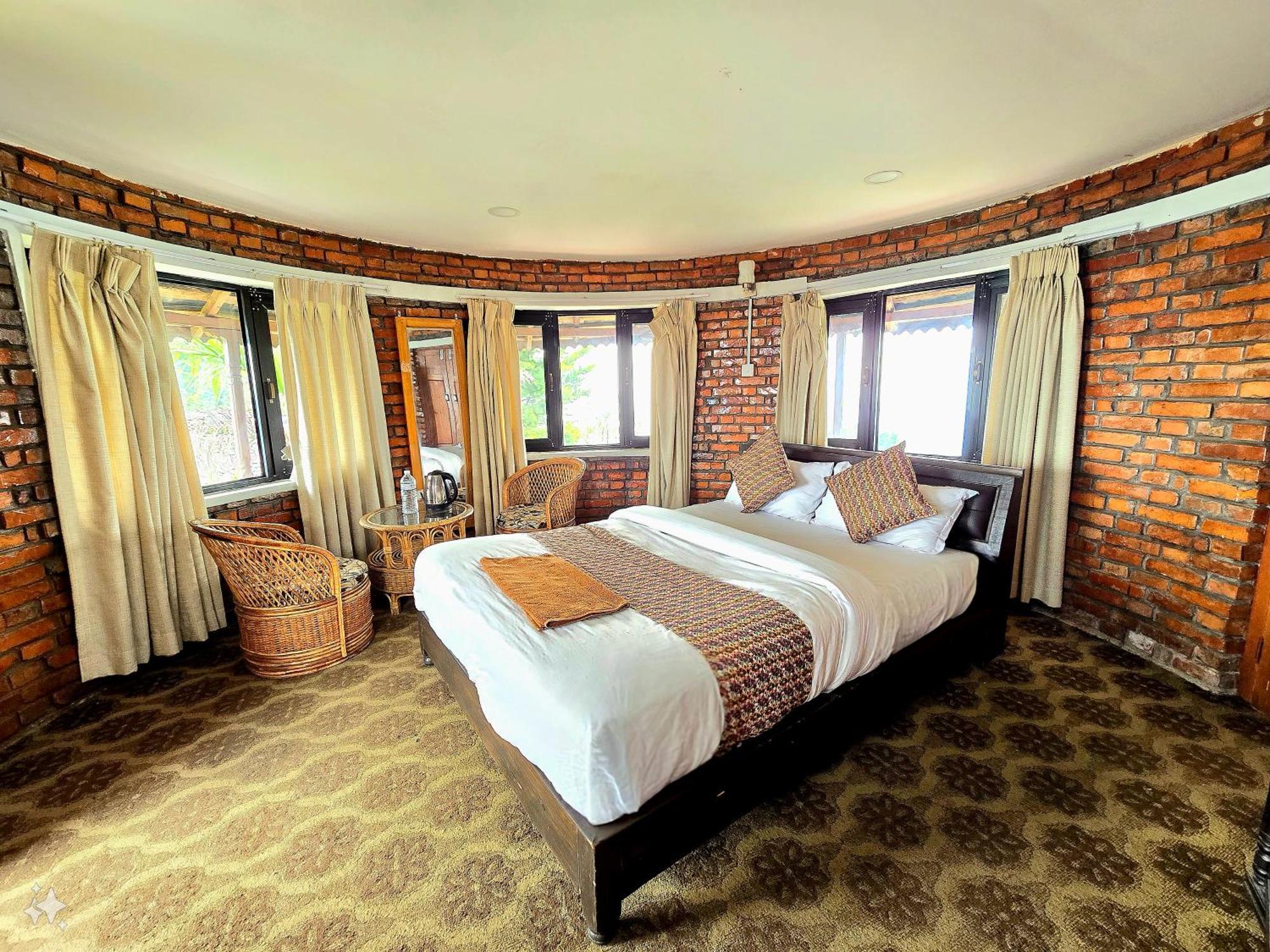 Rock Garden Resort โพคารา ภายนอก รูปภาพ